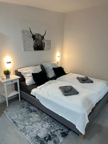 Ferienwohnung Domspatz Mit Klimaanlage Magdeburg Bagian luar foto